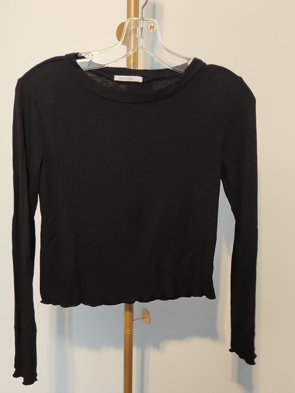 Black Ribbed Long-Sleeve Crewneck Top